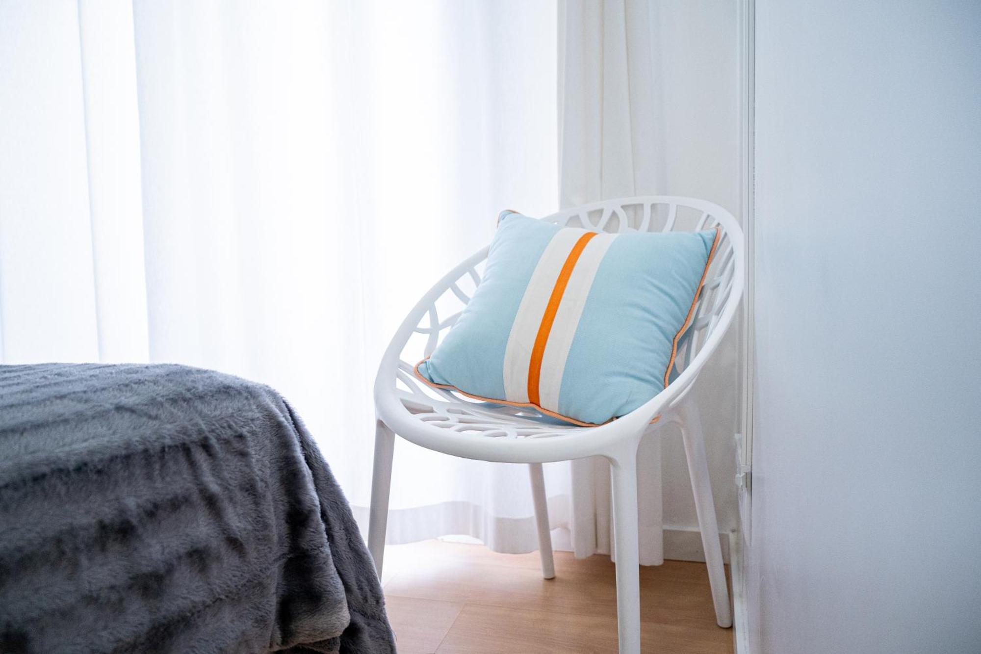 By The Sea - Nazare Bed & Breakfast Bagian luar foto
